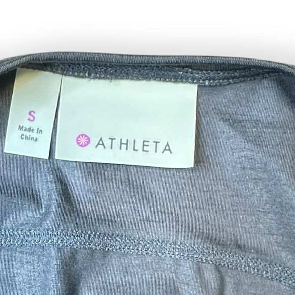 ATHLETA Women’s Black Rashguard Asymmetrical Scrunch Side Top Size Small Style # - Picture 4 of 6